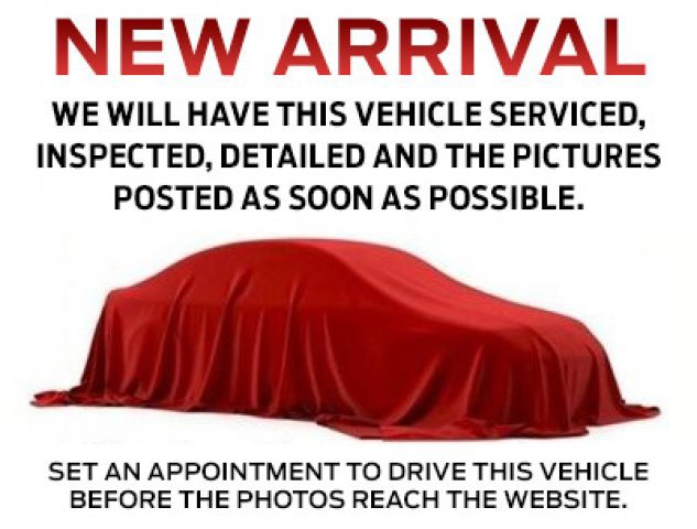 Liquid Silver Metallic 2004 GMC Envoy 4 Dr SLE SUV SUV / Crossover Rear-Wheel Drive 4-Speed Automatic