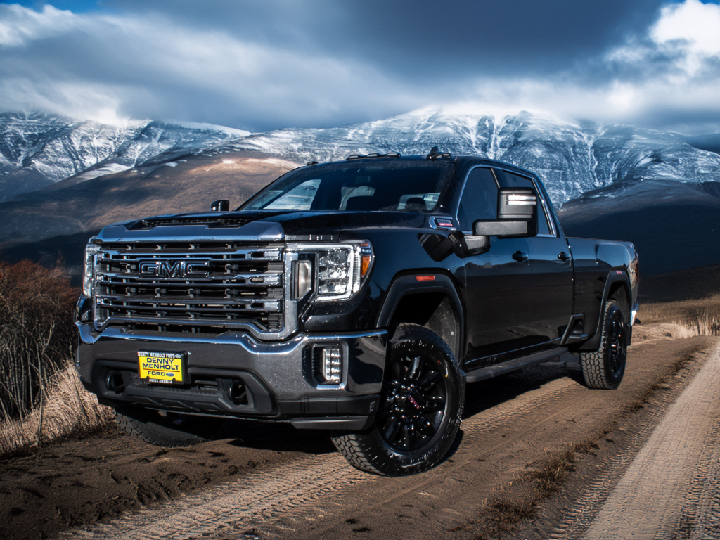 Black (Ebony Twilight Metallic) 2022 GMC Sierra 3500HD SLE Crew Cab 4WD Pickup Truck Four-Wheel Drive Automatic
