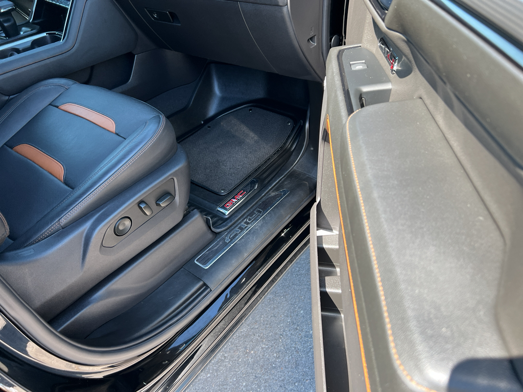 Image of 2023 GMC Sierra 1500