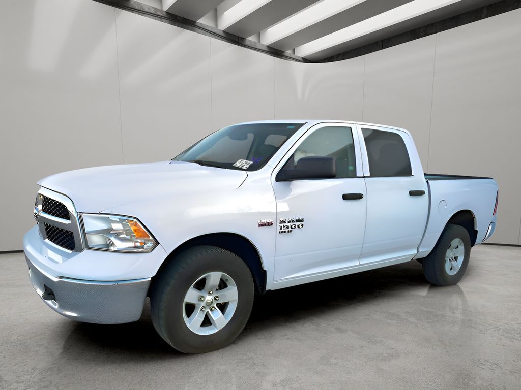 2022 RAM 1500 Classic SLT Crew Cab 4WD