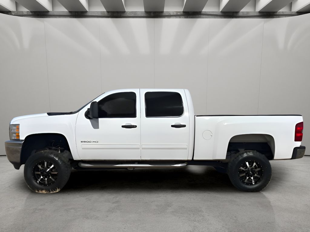 2011 Chevrolet Silverado 2500HD LT Crew Cab 4WD