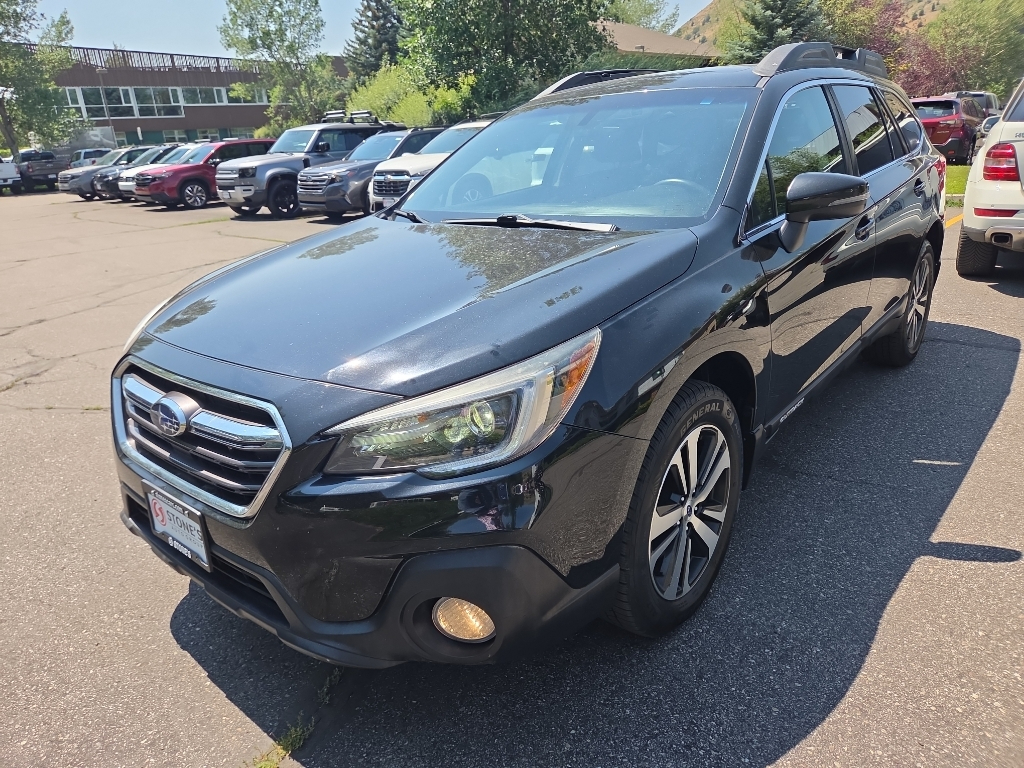  2018 Subaru Outback 3.6R Limited AWD   