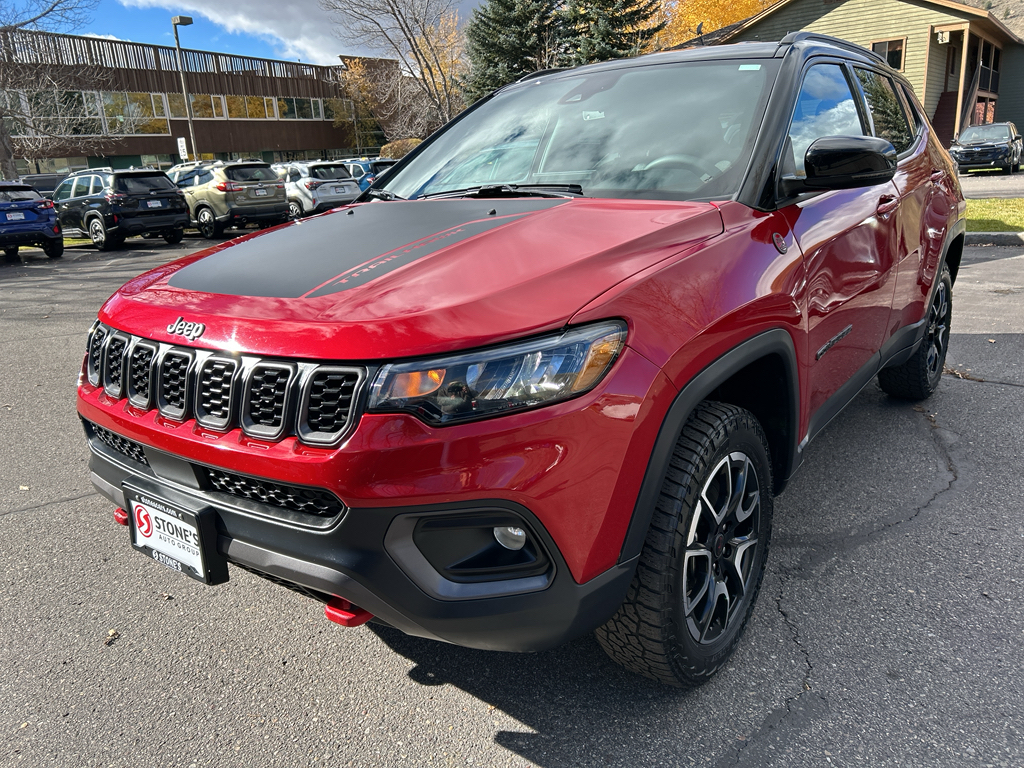 Red Hot Pearlcoat 2025 Jeep Compass SUV / Crossover Four-Wheel Drive 8-Speed Automatic