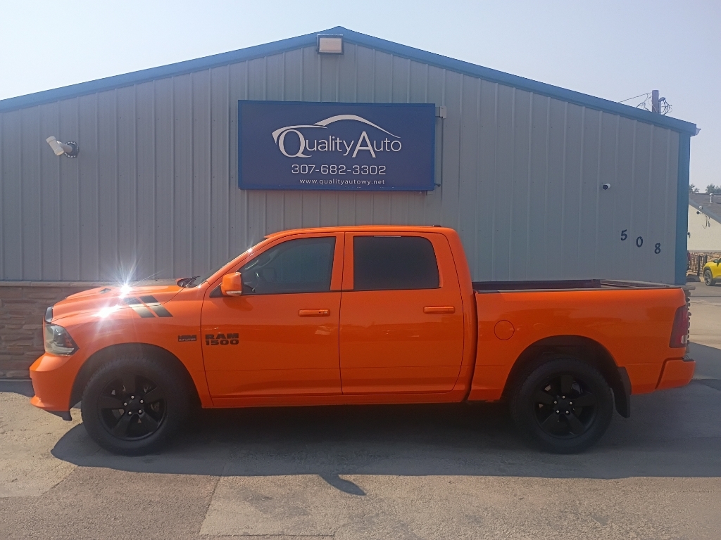  2015 RAM 1500 Sport Crew Cab 4WD   