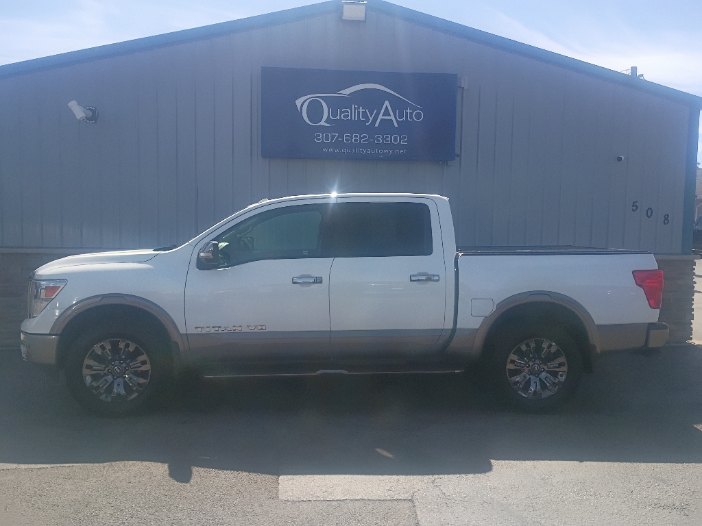 Pearl White 2018 Nissan Titan Pickup Truck Four-Wheel Drive 7-Speed Automatic
