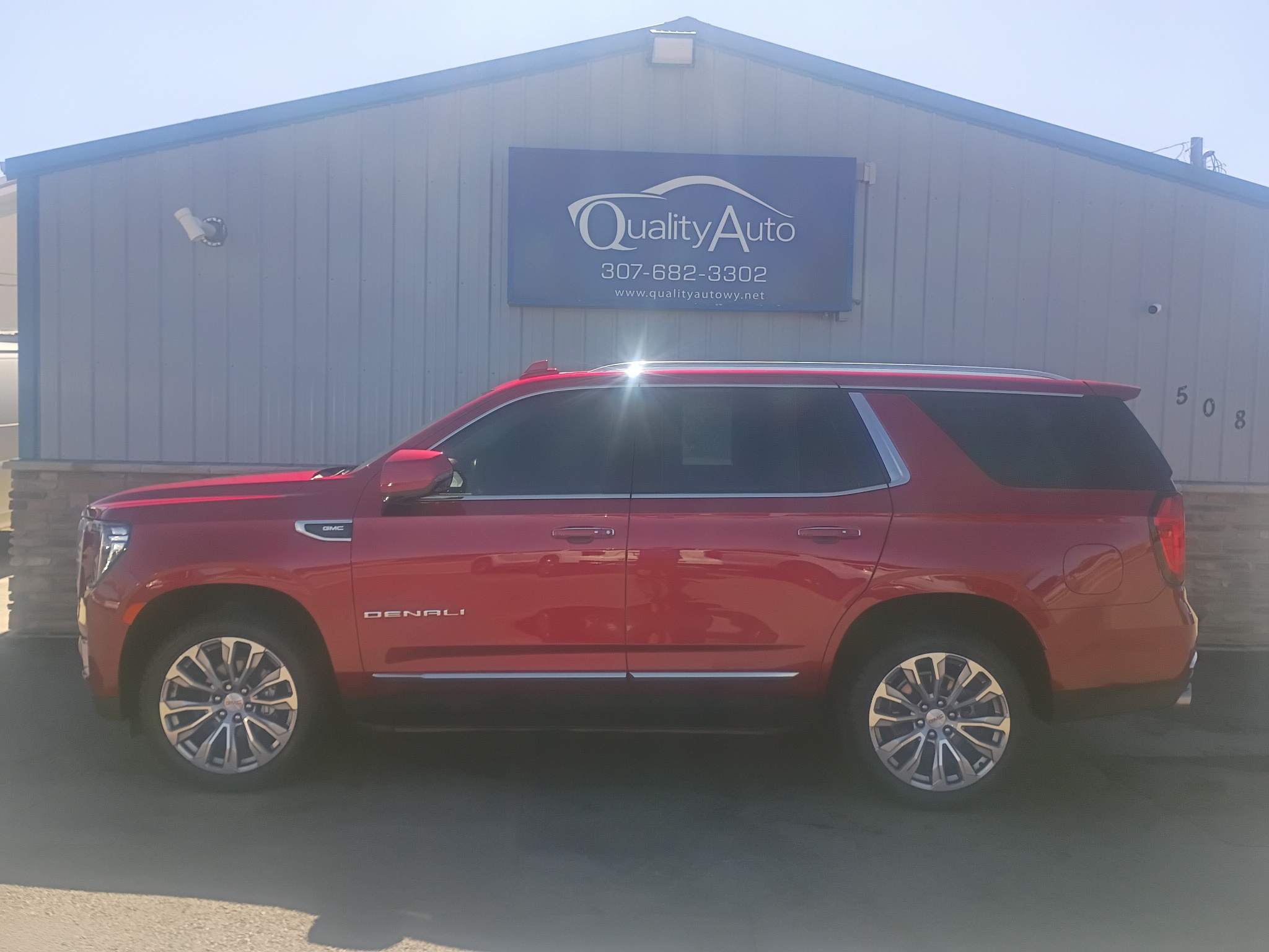 2023 GMC Yukon Denali 4WD