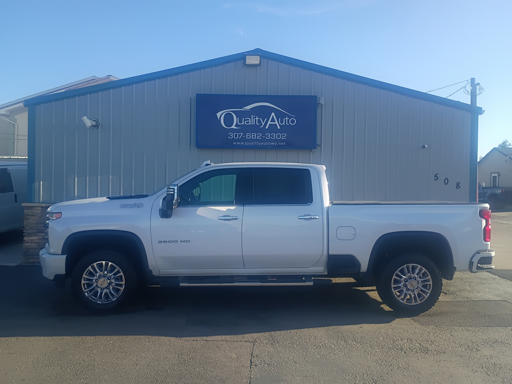 2022 Chevrolet Silverado 3500HD High Country Crew Cab 4WD