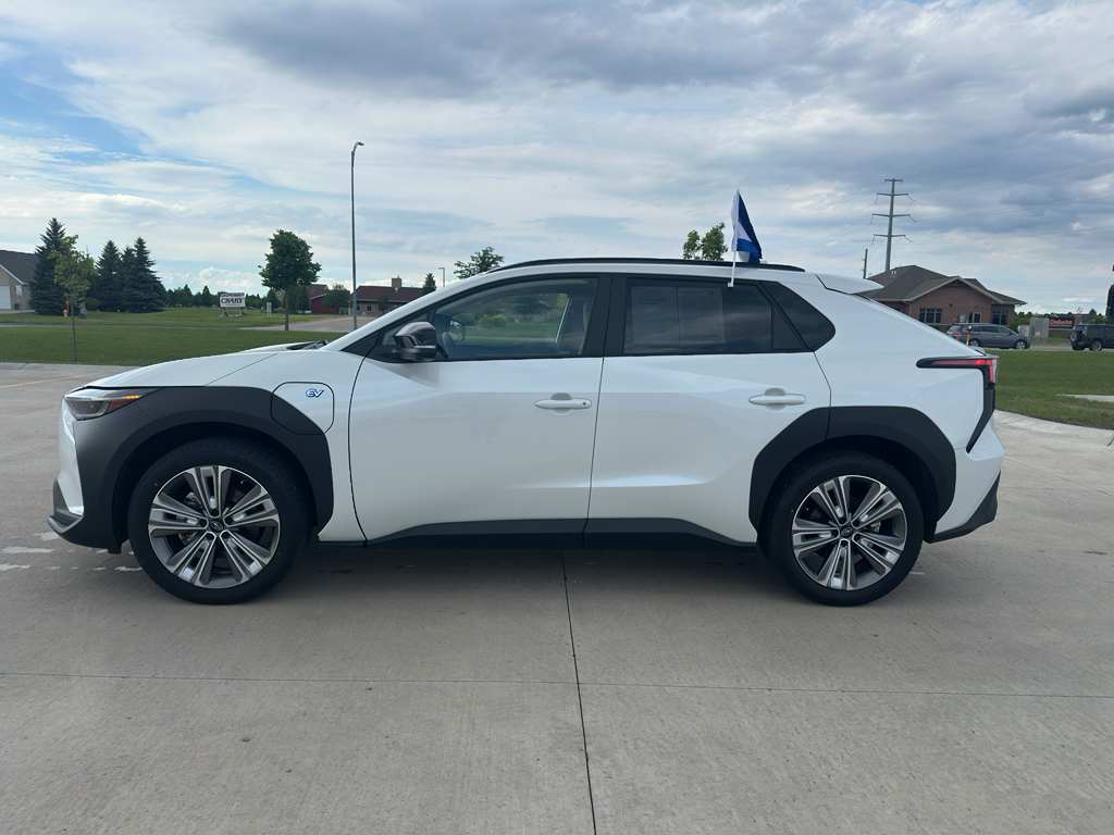 Cosmic White Pearl 2023 Subaru Solterra Limited AWD SUV / Crossover All-Wheel Drive Automatic
