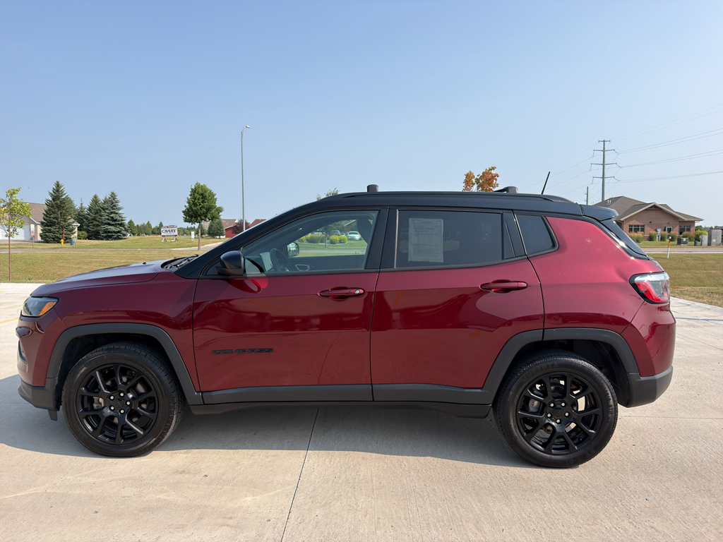 2022 Jeep Compass Altitude 4WD