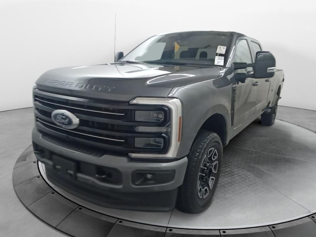  2025 Ford F-350 Super Duty Platinum Crew Cab 4WD   