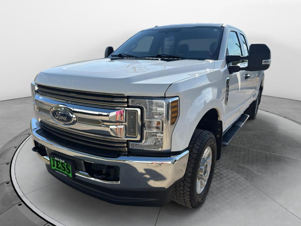 Oxford White 2019 Ford F-350 Super Duty Pickup Truck Four-Wheel Drive 6-Speed Automatic