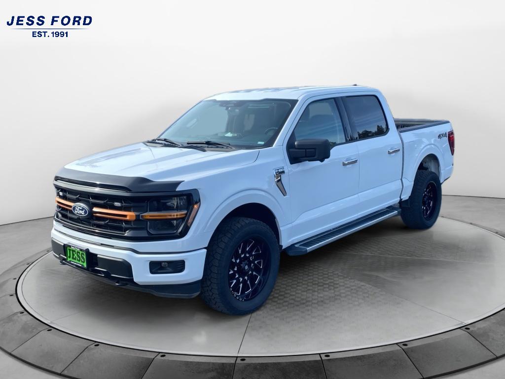 Oxford White 2024 Ford F-150 XLT SuperCrew 4WD Pickup Truck Four-Wheel Drive Automatic