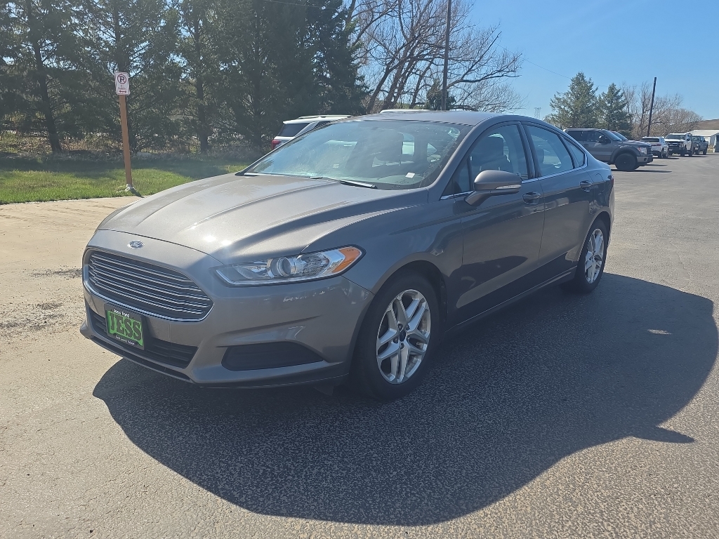 Sterling Gray 2013 Ford Fusion SE Sedan Front-Wheel Drive 6-Speed Automatic