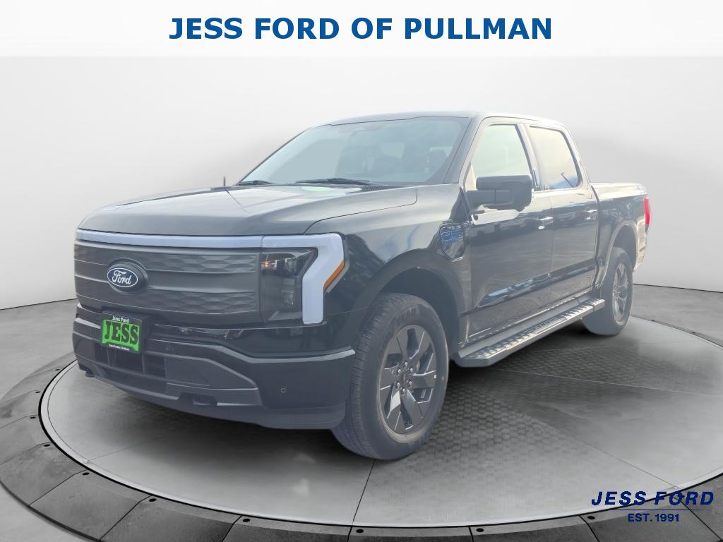 Agate Black Metallic 2025 Ford F-150 Lightning Lariat SuperCrew AWD Pickup Truck All-Wheel Drive Automatic