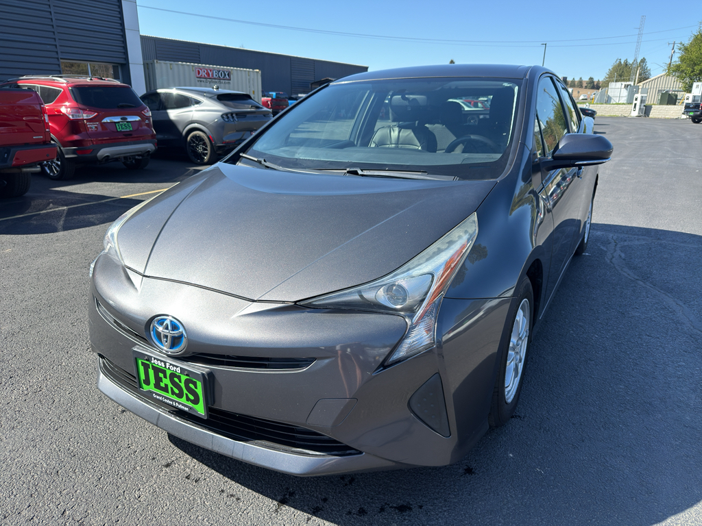 Magnetic Gray Metallic 2016 Toyota Prius Two FWD Hatchback Front-Wheel Drive Continuously Variable Transmission