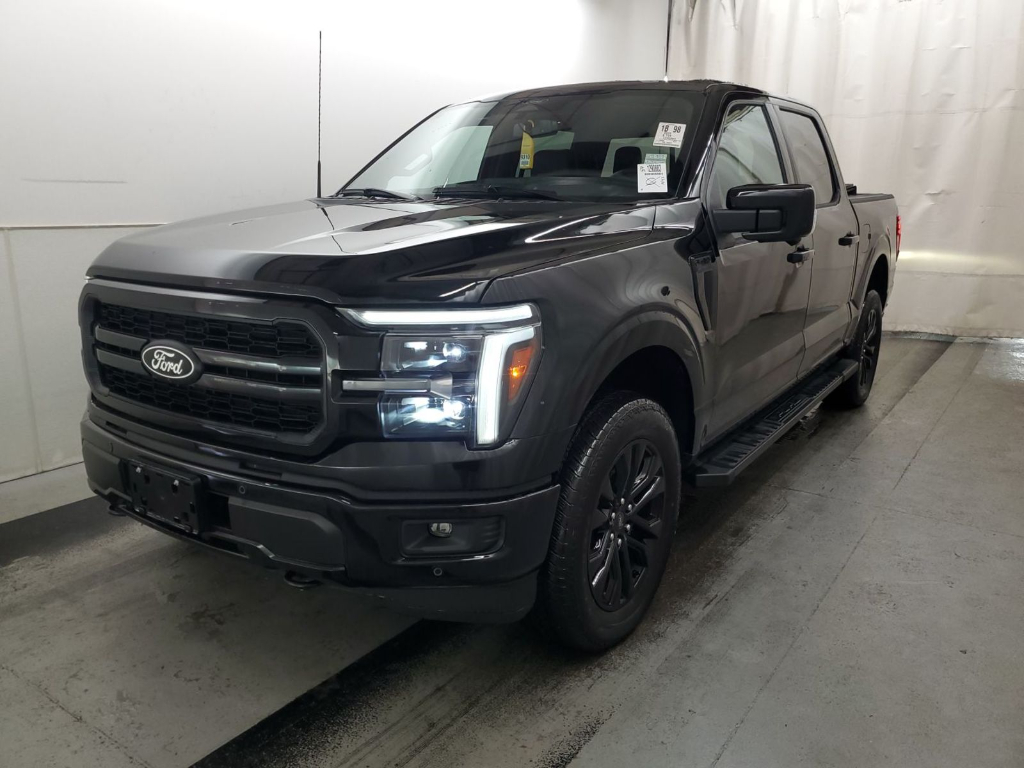 2025 Ford F-150 Lariat SuperCrew 4WD