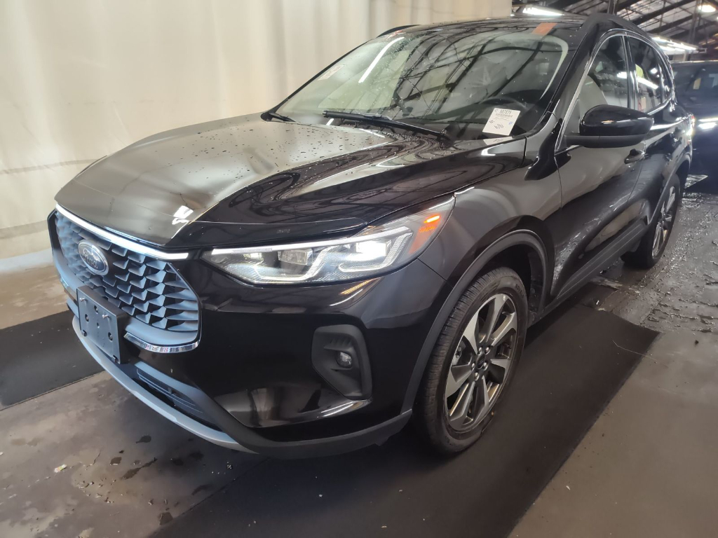 Agate Black Metallic 2025 Ford Escape SUV / Crossover All-Wheel Drive 8-Speed Automatic