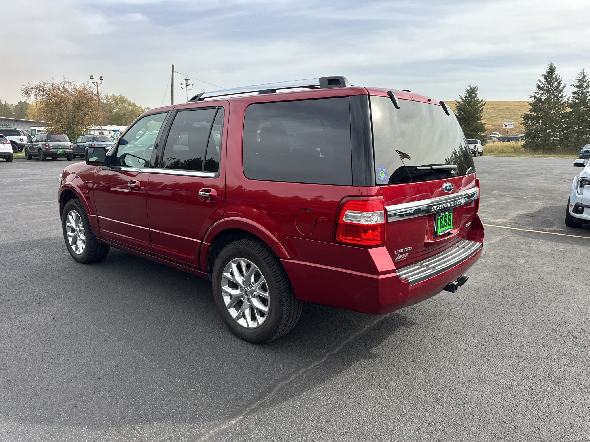 Ruby Red Metallic Tinted Clearcoat 2017 Ford Expedition SUV / Crossover Four-Wheel Drive 6-Speed Automatic