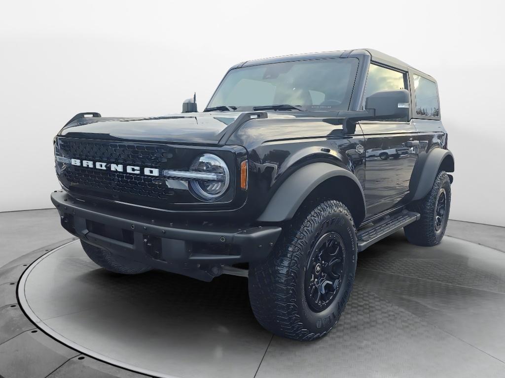 Shadow Black 2022 Ford Bronco Wildtrak Advanced 2-Door 4WD SUV / Crossover Four-Wheel Drive Automatic