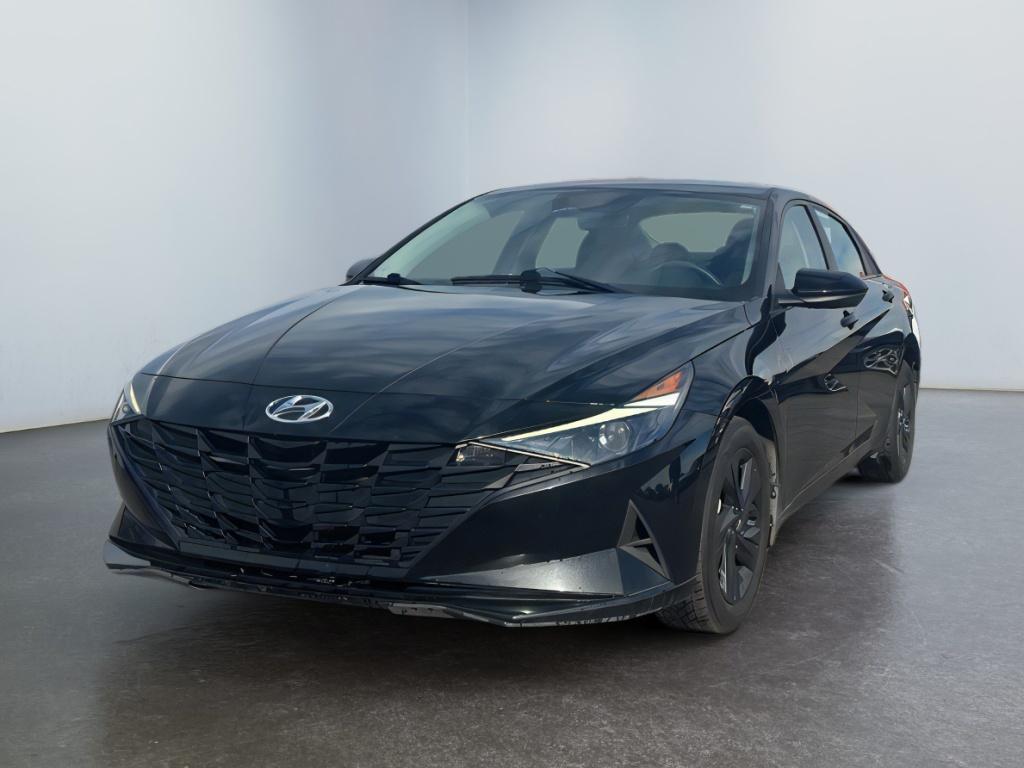 2023 Hyundai Elantra SEL FWD