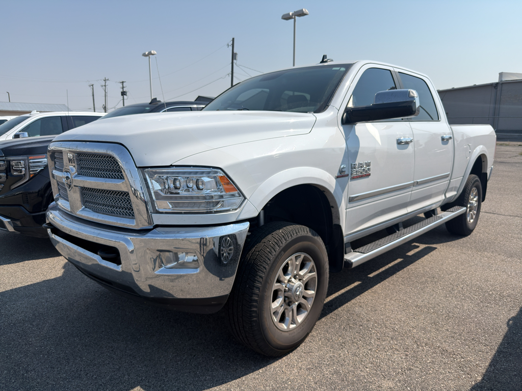 Bright White Clearcoat 2015 RAM 2500 Pickup Truck Four-Wheel Drive 6-Speed Automatic