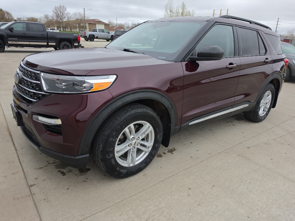 View vehicle photo 2