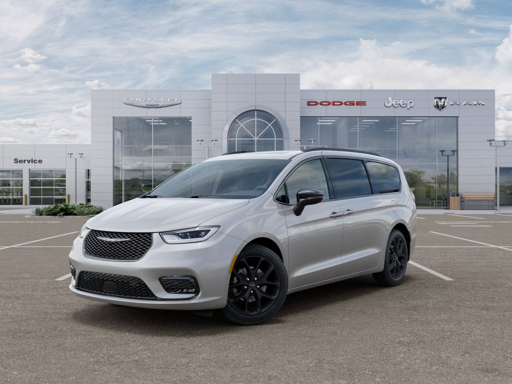 2026 Chrysler Pacifica Limited FWD