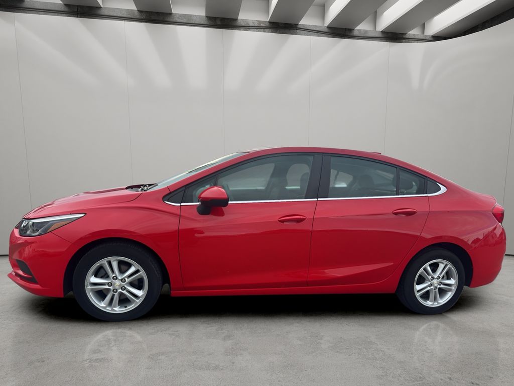2017 Chevrolet Cruze LT Sedan FWD