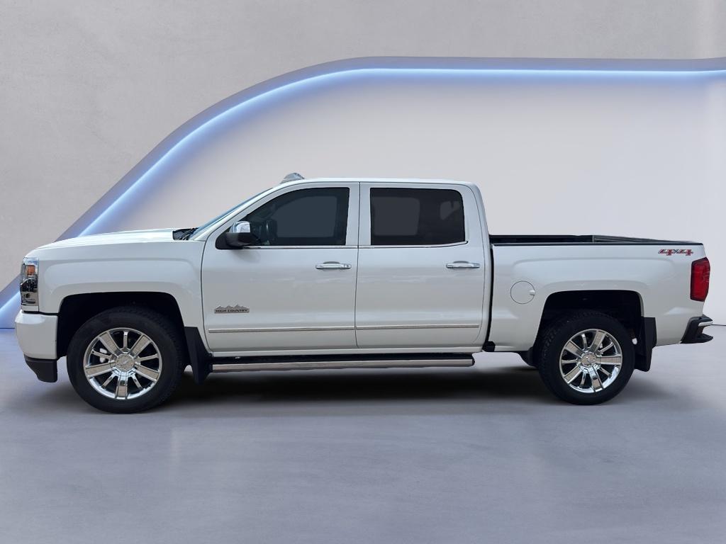 White (Iridescent Pearl Tricoat) 2017 Chevrolet Silverado 1500 Pickup Truck Four-Wheel Drive 8-Speed Automatic