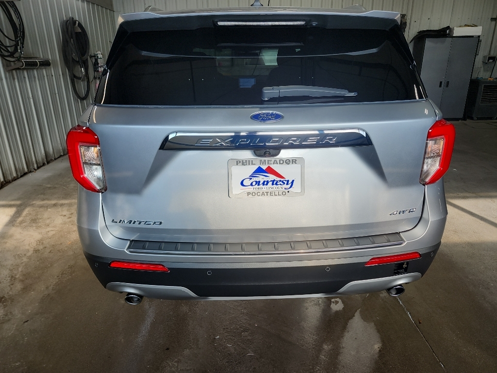 View vehicle photo 6