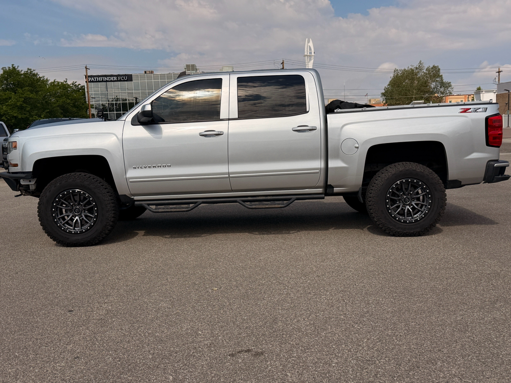  2018 Chevrolet Silverado 1500 LT Crew Cab 4WD   