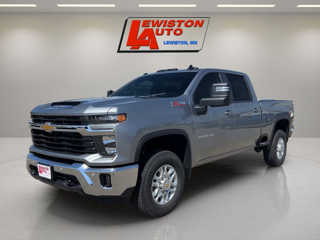 STERLING GRAY METALLIC 2026 Chevrolet Silverado 3500HD LT Crew Cab 4WD Pickup Truck Four-Wheel Drive Automatic