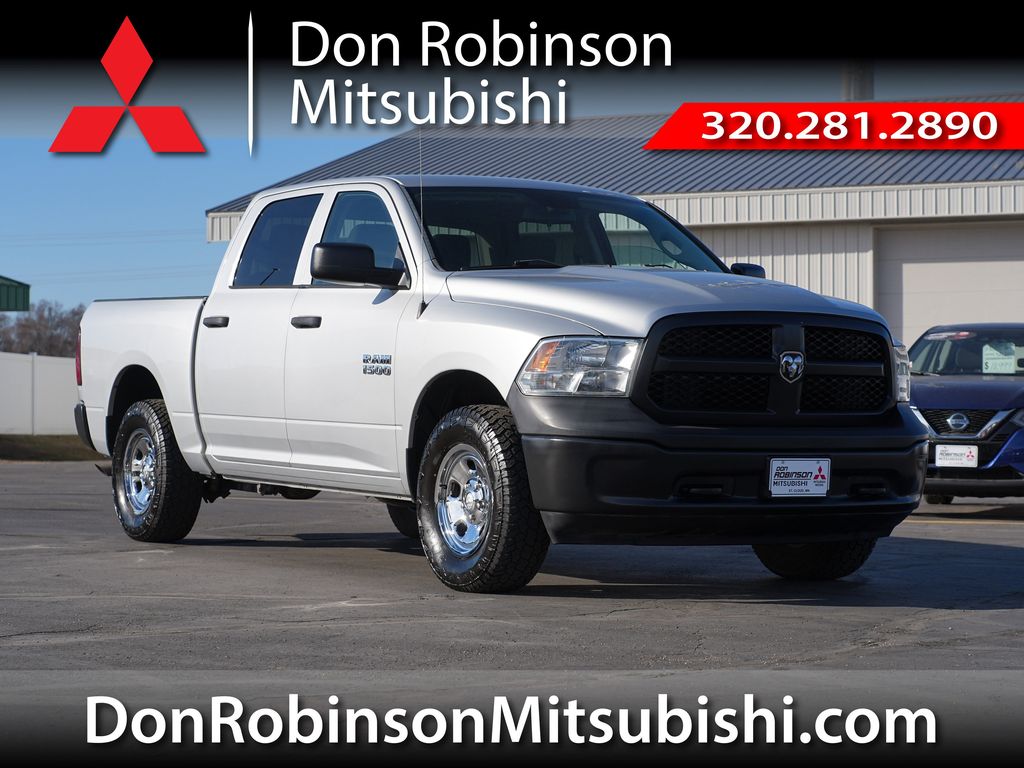 Bright Silver Metallic Clearcoat 2016 RAM 1500 Tradesman Crew Cab 4WD Pickup Truck Four-Wheel Drive 8-Speed Automatic