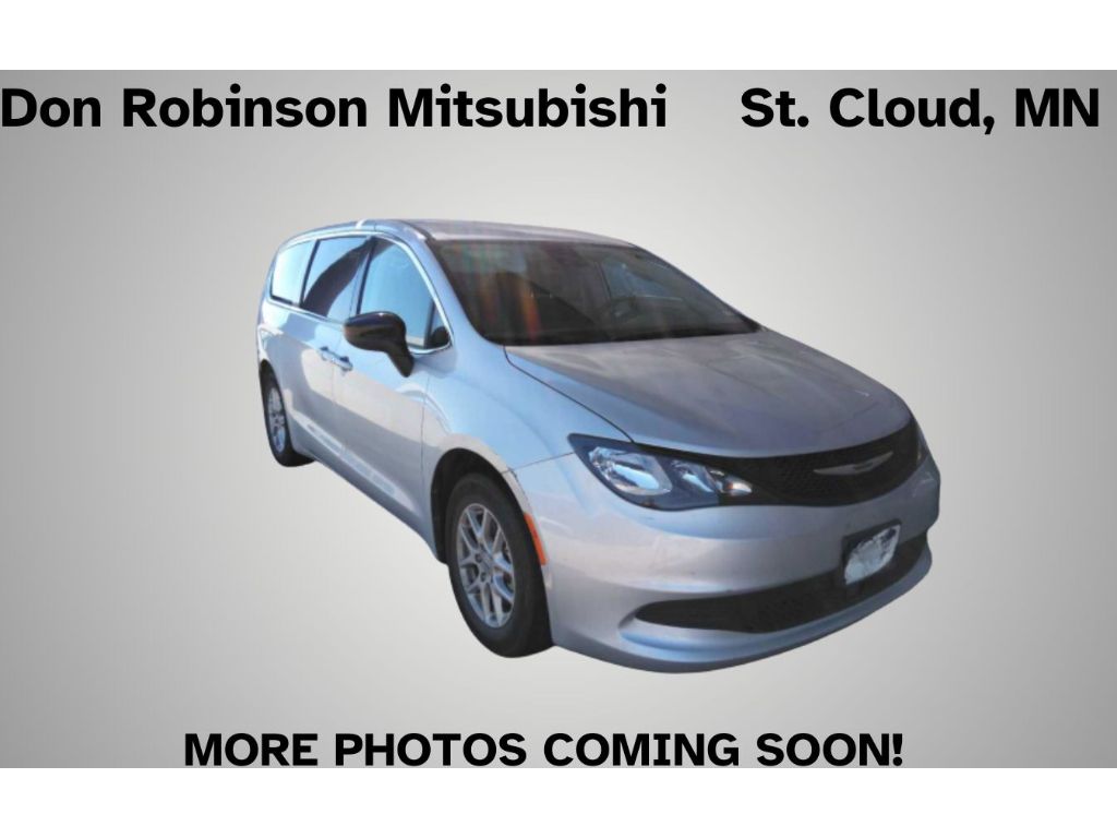 Silver Mist Clearcoat 2024 Chrysler Voyager LX FWD Minivan Front-Wheel Drive 9-Speed Automatic