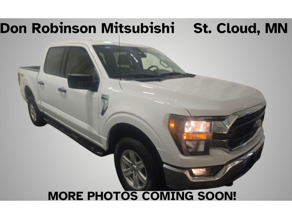 Oxford White 2023 Ford F-150 XLT SuperCrew 4WD Pickup Truck Four-Wheel Drive Automatic