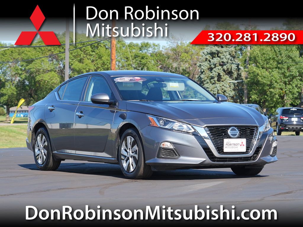 Gray (Gun Metallic) 2021 Nissan Altima Sedan Front-Wheel Drive Continuously Variable Transmission