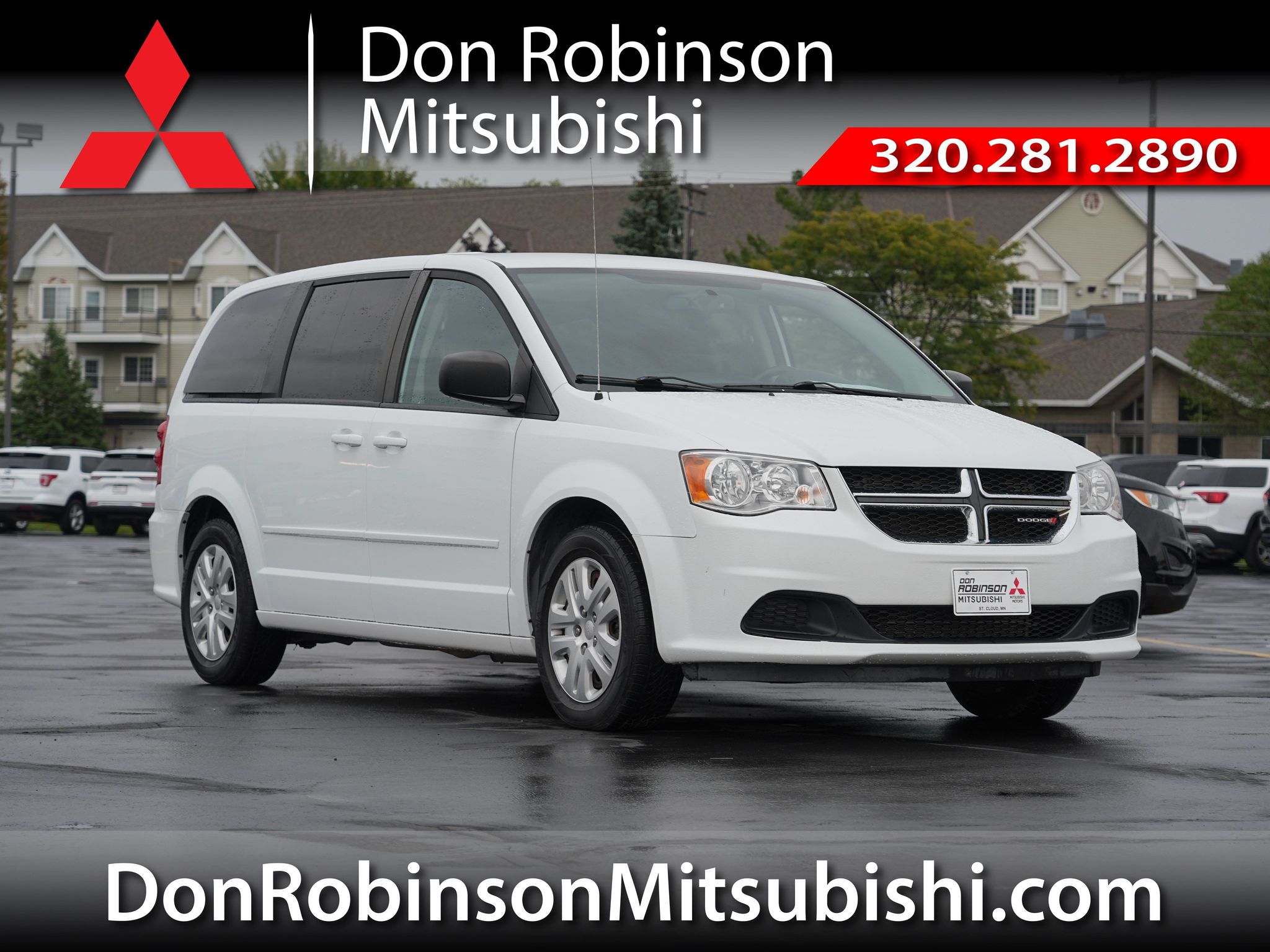 White Knuckle Clearcoat 2017 Dodge Grand Caravan Minivan Front-Wheel Drive 6-Speed Automatic