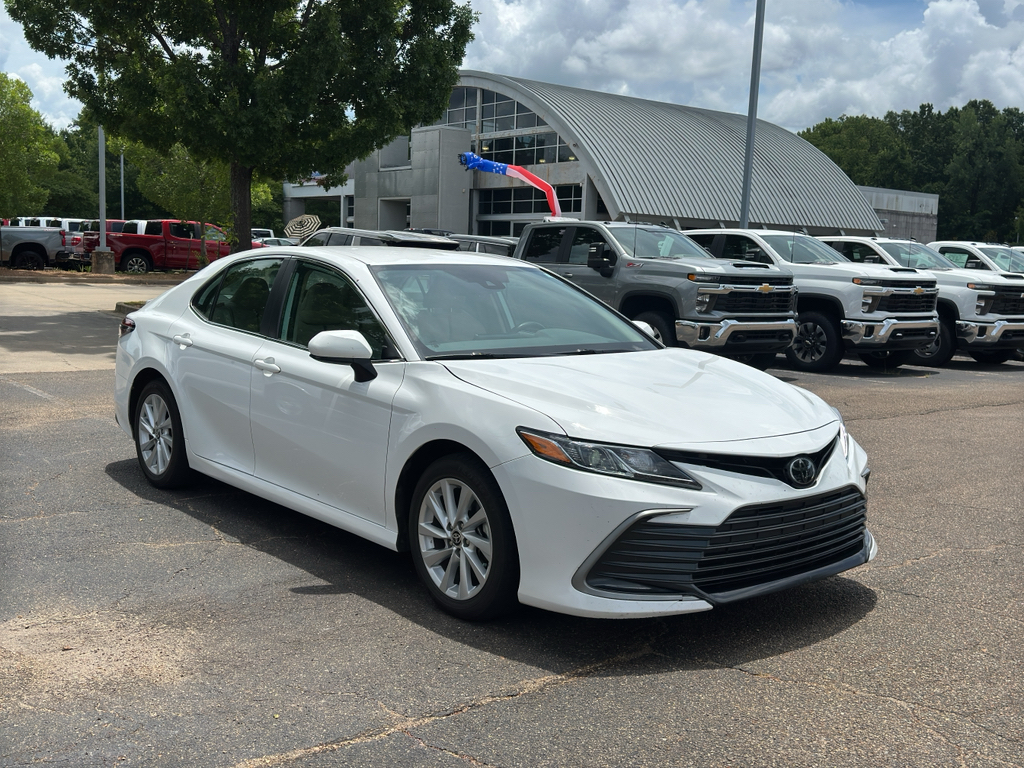 Ice Cap 2023 Toyota Camry LE FWD Sedan Front-Wheel Drive 8-Speed Automatic