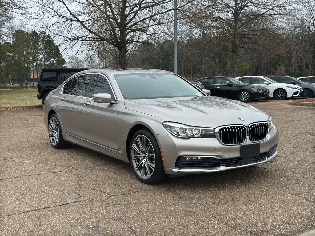 2016 BMW 7 Series 740i RWD