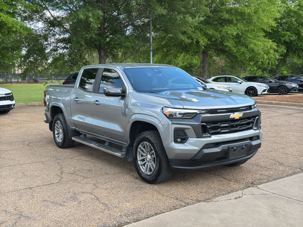 Sterling Gray Metallic 2024 Chevrolet Colorado LT Crew Cab RWD Pickup Truck 4X2 8-Speed Automatic