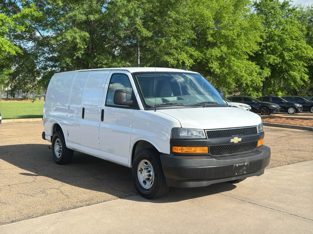 Summit White 2020 Chevrolet Express Cargo 2500 RWD Van Rear-Wheel Drive 6-Speed Automatic
