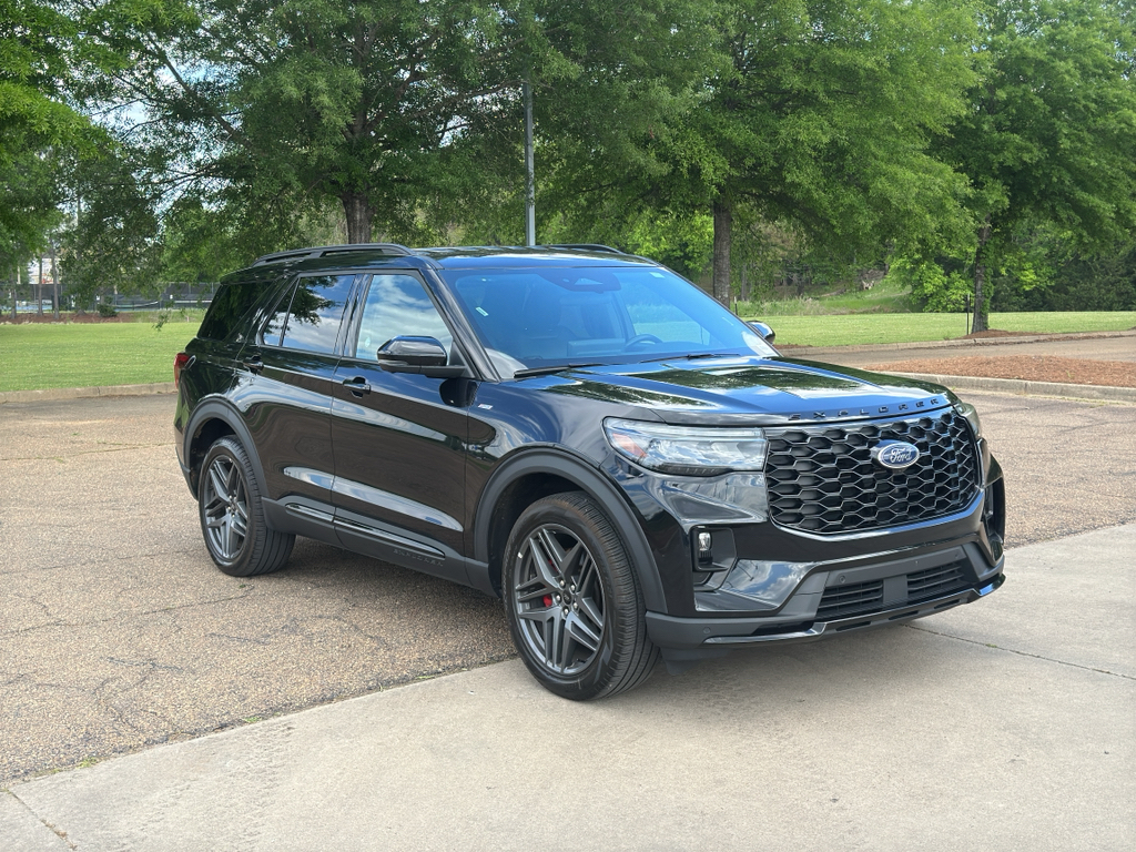 Agate Black Metallic 2025 Ford Explorer ST-Line AWD SUV / Crossover All-Wheel Drive Automatic