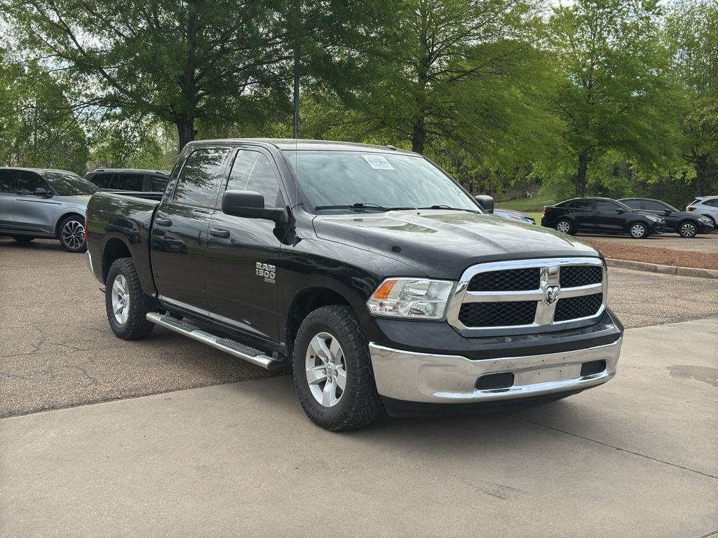 2019 RAM 1500 Classic Tradesman Crew Cab RWD