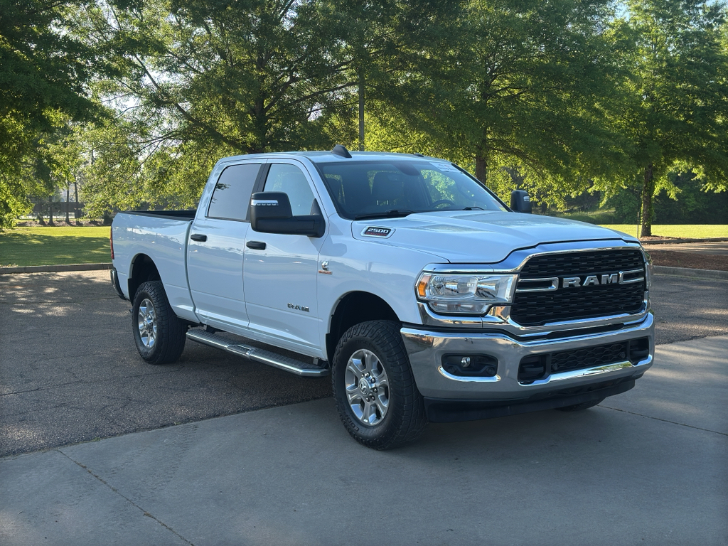 Bright White Clearcoat 2024 RAM 2500 Big Horn Crew Cab 4WD Pickup Truck Four-Wheel Drive 6-Speed Automatic
