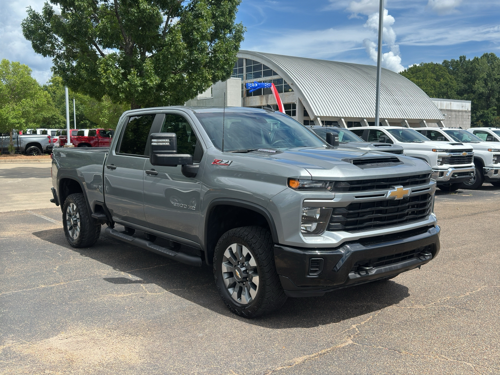 Sterling Gray Metallic 2024 Chevrolet Silverado 2500HD Custom Crew Cab 4WD Pickup Truck Four-Wheel Drive Automatic