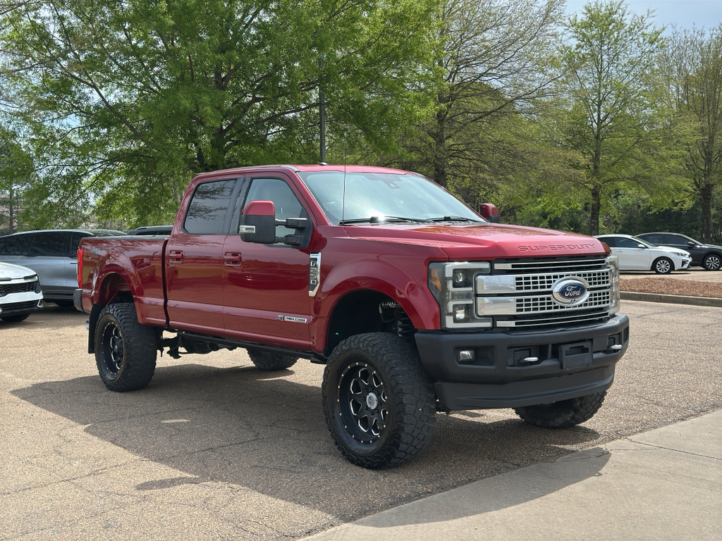 2017 Ford F-250 Super Duty Lariat Crew Cab 4WD