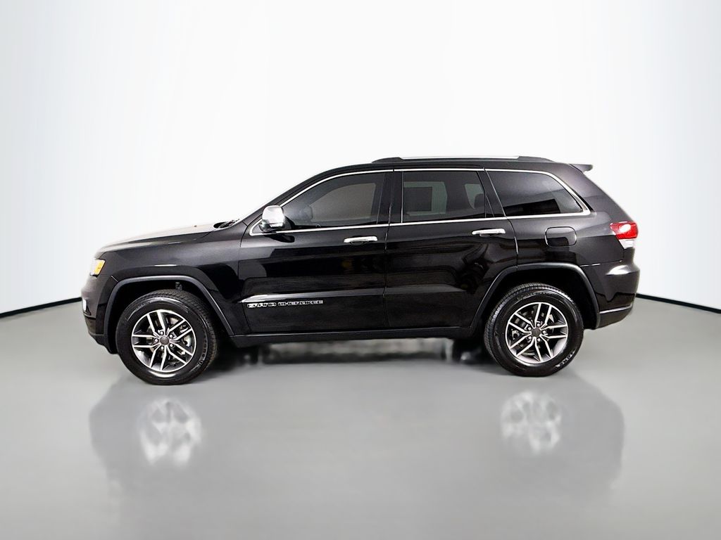 View vehicle photo 4