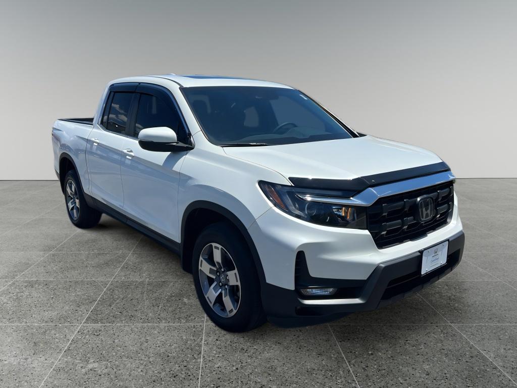 White 2024 Honda Ridgeline Pickup Truck All-Wheel Drive 9-Speed Automatic