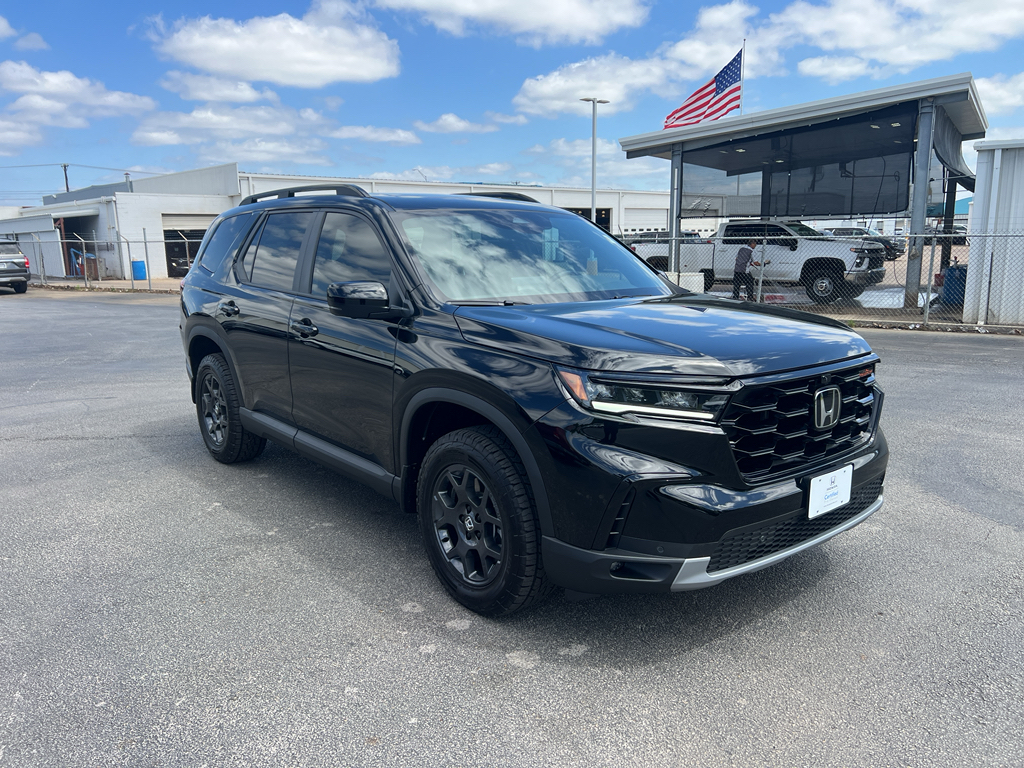 2025 Honda Pilot TrailSport AWD