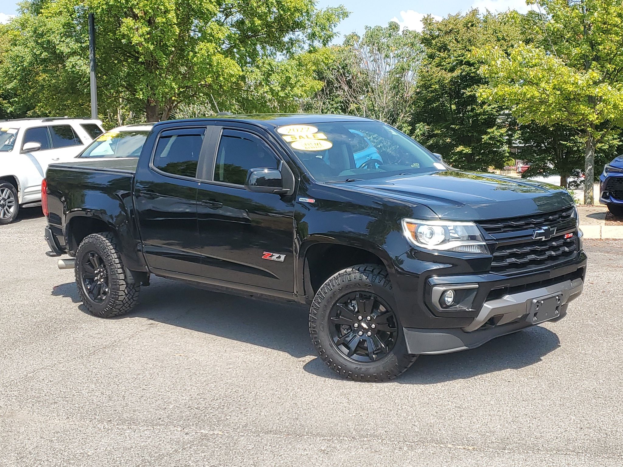 Black 2022 Chevrolet Colorado Pickup Truck Four-Wheel Drive Automatic